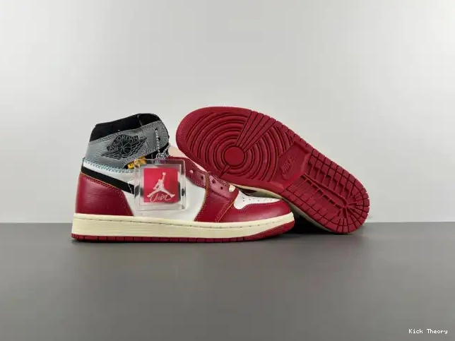 Kicked Out Shoe Store 1 x Jordan High HV8563-600 Air OG Union LA 0501